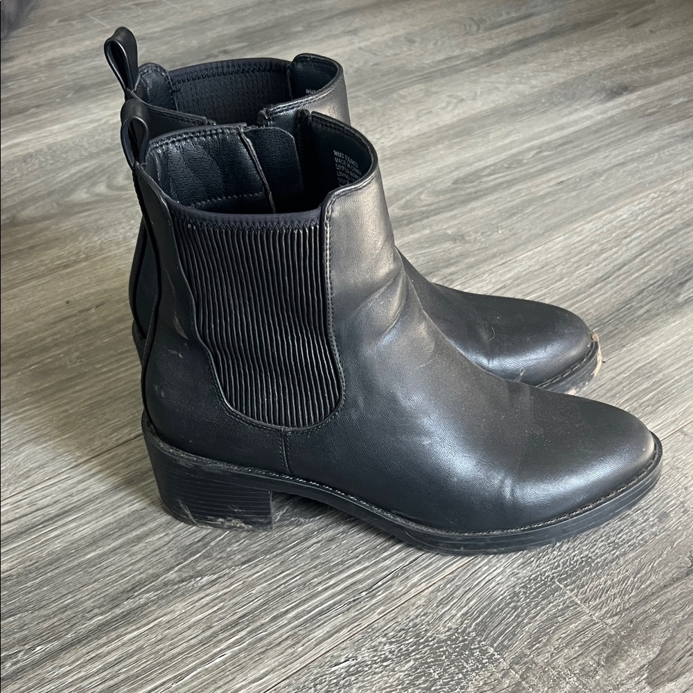 Women’s Sonoma 8.5 black boots